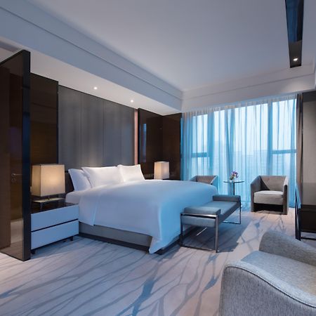 Crowne Plaza Hangzhou Qiantang - The Subway Can Reach The West Lake Scenic Area As Well As The Airport And High-Speed Rail Station, Adjacent To Jinsha Lake And Longfor Paradise Walk Екстериор снимка