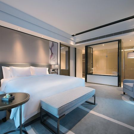 Crowne Plaza Hangzhou Qiantang - The Subway Can Reach The West Lake Scenic Area As Well As The Airport And High-Speed Rail Station, Adjacent To Jinsha Lake And Longfor Paradise Walk Екстериор снимка