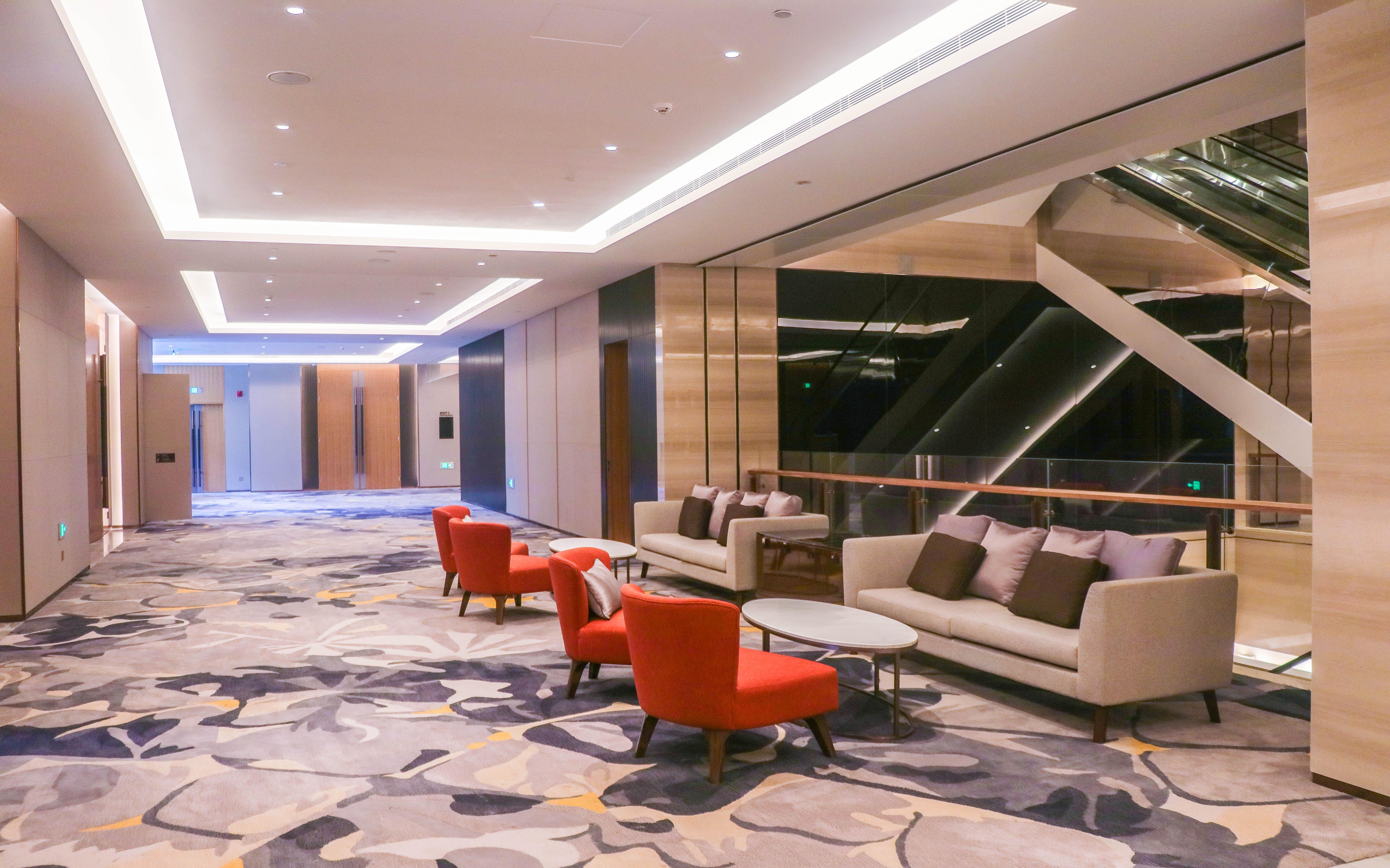 Crowne Plaza Hangzhou Qiantang - The Subway Can Reach The West Lake Scenic Area As Well As The Airport And High-Speed Rail Station, Adjacent To Jinsha Lake And Longfor Paradise Walk Екстериор снимка