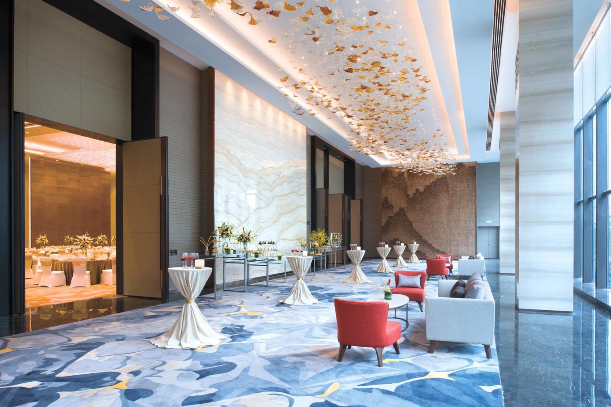 Crowne Plaza Hangzhou Qiantang - The Subway Can Reach The West Lake Scenic Area As Well As The Airport And High-Speed Rail Station, Adjacent To Jinsha Lake And Longfor Paradise Walk Екстериор снимка